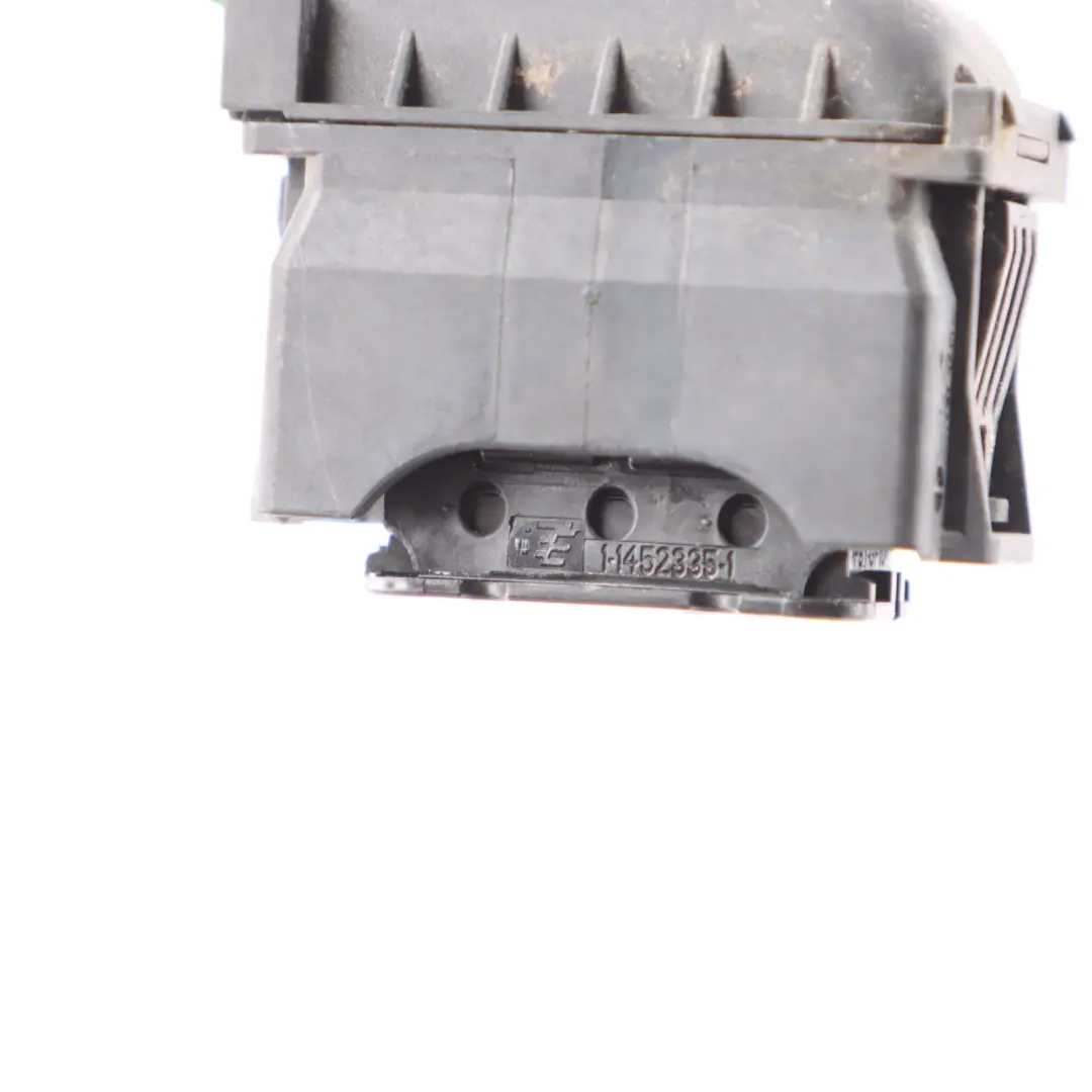 Bi-Xenon Headlamp BMW F10 F11 LCI Front Left N/S Headlight Plug Socket Wiring to with Part number 7343913 Bi-Xenon Headlamp BMW F10 F11 LCI Front Left N/S Headlight Plug Socket Wiring - SKU rhd-7343913-2 - Part number 7343913