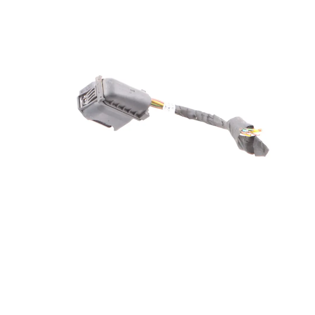  Bi-Xenon Headlamp BMW F10 F11 LCI Front Left N/S Headlight Plug Socket Wiring - SKU rhd-7343913-2 - Part number 7343913