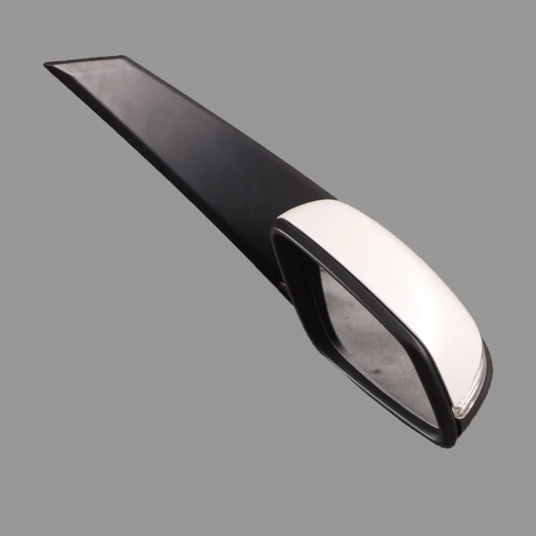 Wing Mirror Door Right O/S Outside 6 Pins Mineral White - A96 to BMW F46 with Part number 7421460 BMW F46 Wing Mirror Door Right O/S Outside 6 Pins Mineral White - A96 - SKU rhd-7421460-MW - Part number 7421460
