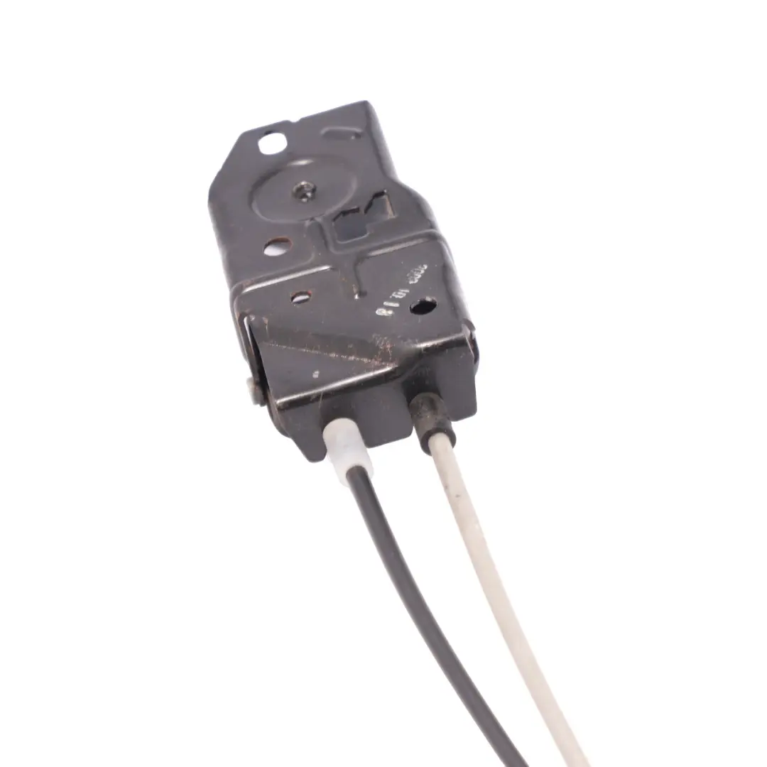 Hyundai H - 1 I800 Door Lock Latch Mechanism Actuator - SKU rhd-81320-4H000 - Part number 81320-4H000