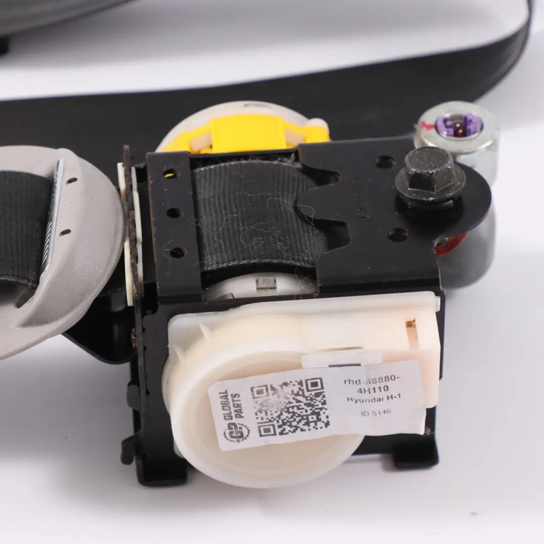Safety Seatbelt Retractor Front Right O/S Seat Belt to Hyundai H - 1 with Part number 88880-4H110 Hyundai H - 1 Safety Seatbelt Retractor Front Right O/S Seat Belt - SKU rhd-88880-4H110 - Part number 88880-4H110