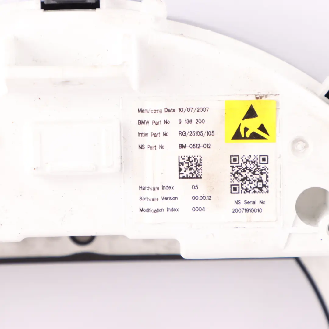 Instrument Cluster Speedo Navigation Display Cover to Mini R55 R56 R60 R61 with Part number 9136200 Mini R55 R56 R60 R61 Instrument Cluster Speedo Navigation Display Cover - SKU rhd-9136200-2 - Part number 9136200