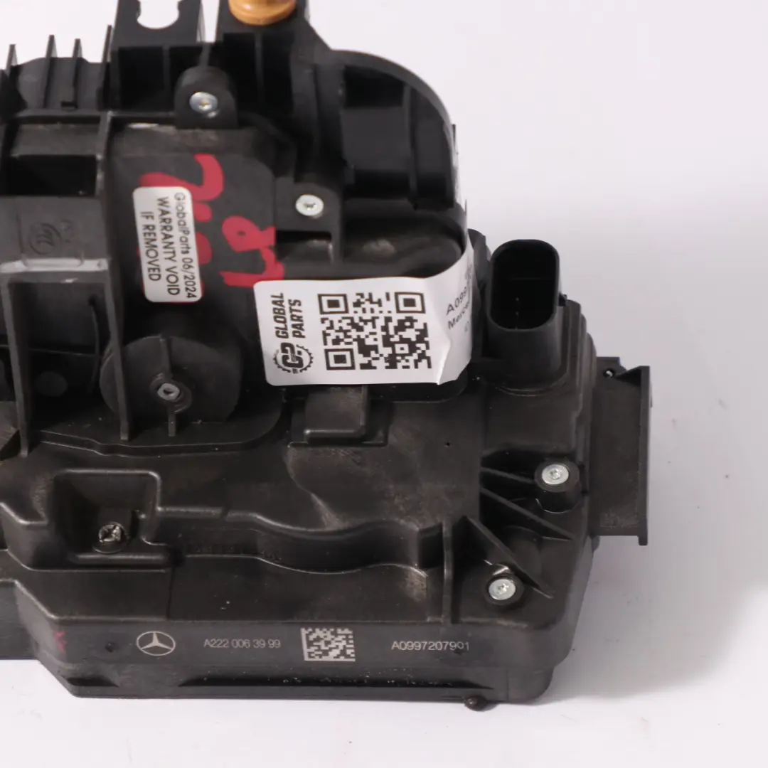 Door Lock Front Left N/S Latch Mechanism Actuator to Mercedes C292 with Part number A0997207901 Mercedes C292 Door Lock Front Left N/S Latch Mechanism Actuator - SKU rhd-A0997207901 - Part number A0997207901