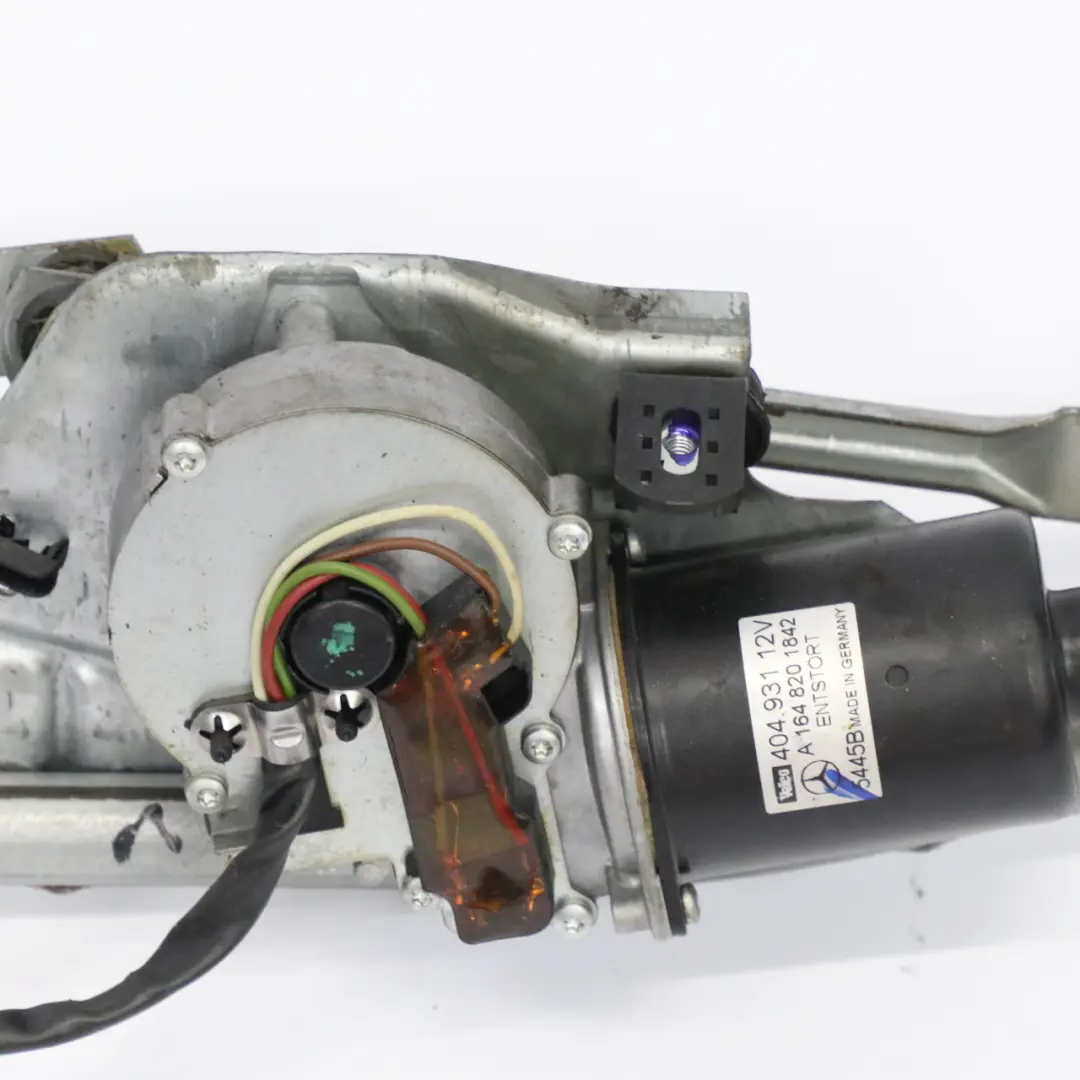 Mercedes-Benz M-Class ML W164 Windscreen Wiper Linkage Motor System to with Part number A1648200141 Mercedes-Benz M-Class ML W164 Windscreen Wiper Linkage Motor System - SKU rhd-A1648200141 - Part number A1648200141