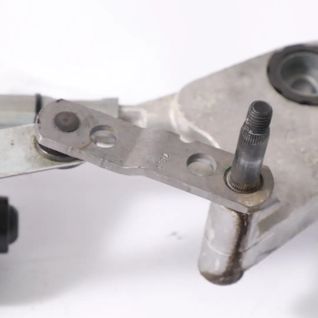 Windscreen Front Wiper Motor Linkage Windshield to Mercedes C292 with Part number A1668200641 Mercedes C292 Windscreen Front Wiper Motor Linkage Windshield - SKU rhd-A1668200641 - Part number A1668200641