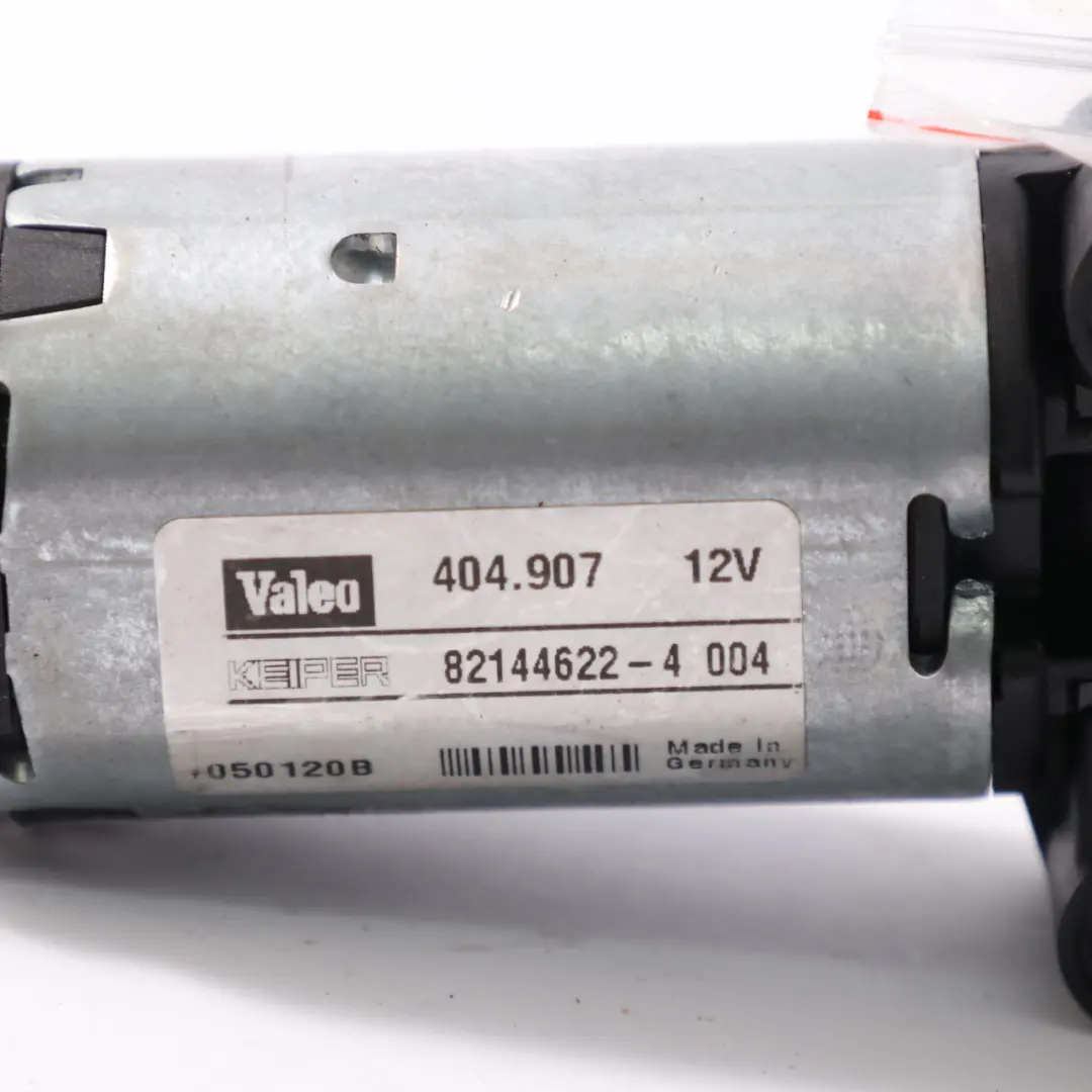 Front Seat Right O/S Adjustment Memory Motor to Mercedes R171 Coupe with Part number A1718201642 Mercedes R171 Coupe Front Seat Right O/S Adjustment Memory Motor - SKU rhd-A1718201642 - Part number A1718201642