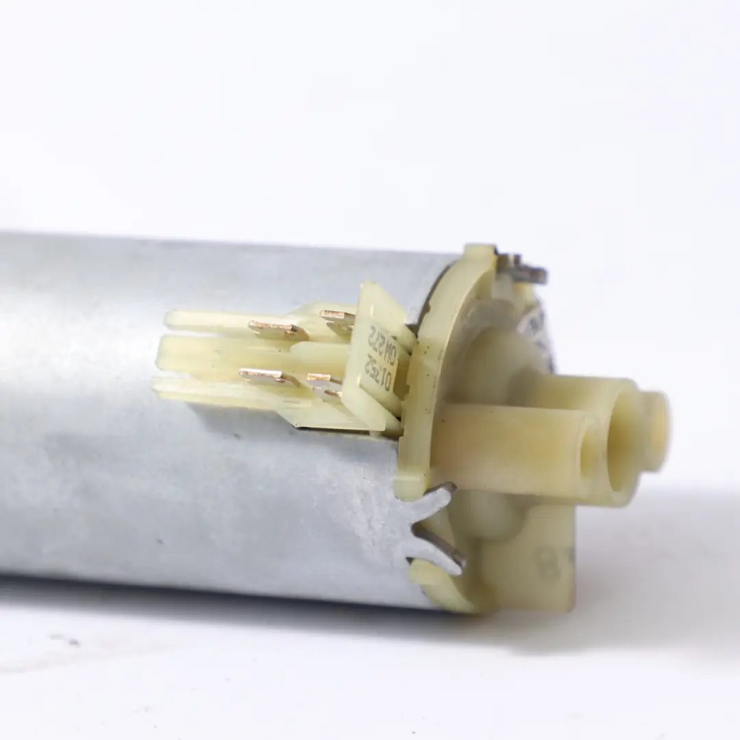 Front Seat Left N/S Adjustment Memory Motor to Mercedes R171 Coupe with Part number A1718201942 Mercedes R171 Coupe Front Seat Left N/S Adjustment Memory Motor - SKU rhd-A1718201942 - Part number A1718201942