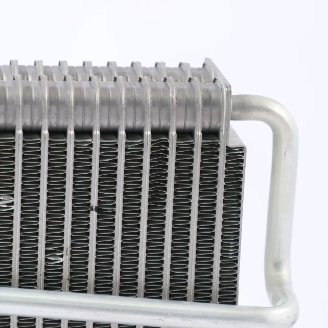 W219 Heater Matrix Evaporator Radiator Matrix to Mercedes W211 with Part number A2118300858 Mercedes W211 W219 Heater Matrix Evaporator Radiator Matrix - SKU rhd-A2118300858 - Part number A2118300858