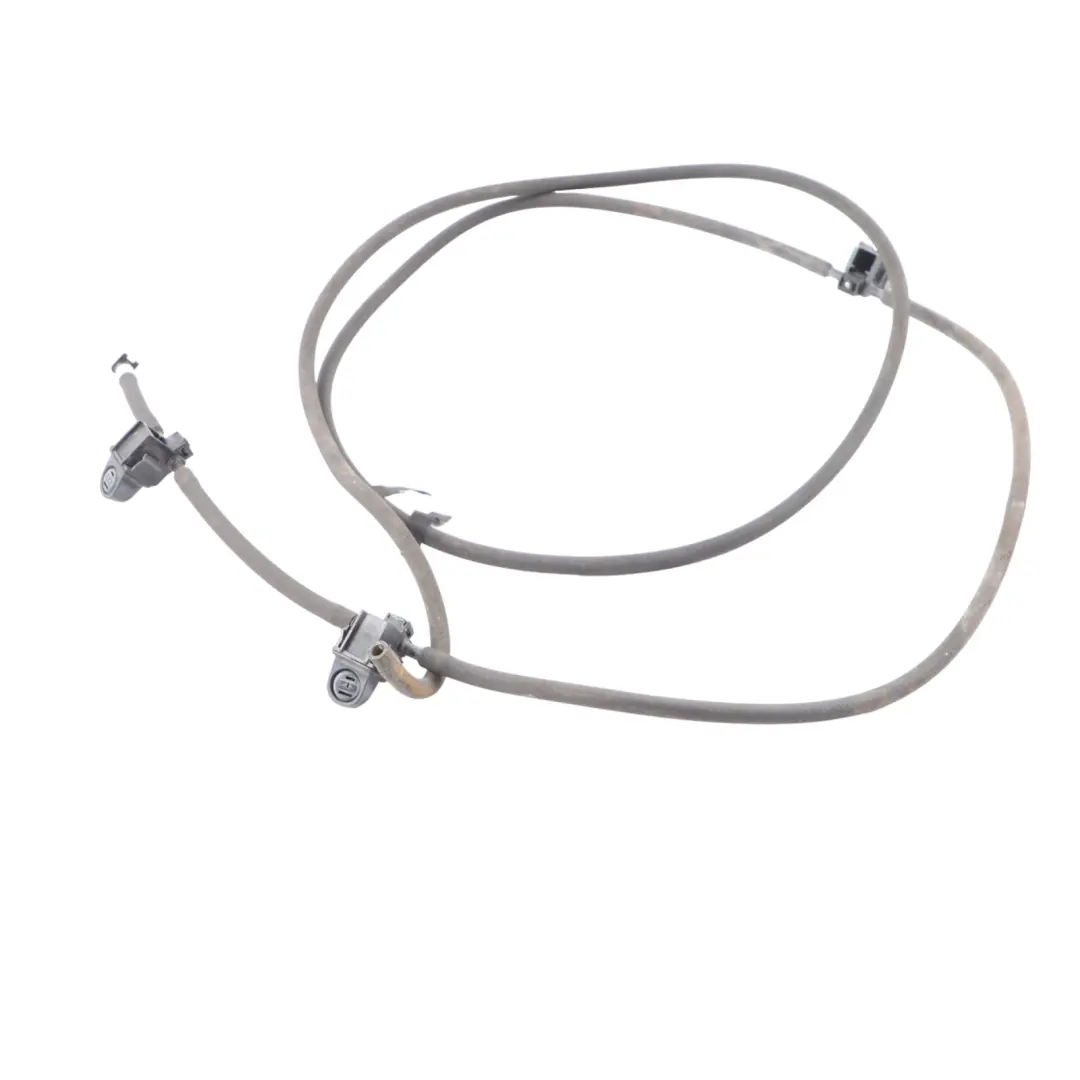 Windscreen Windshield Washer Spray Nozzle Jet to Mercedes W212 with Part number A2128601092 Mercedes W212 Windscreen Windshield Washer Spray Nozzle Jet - SKU rhd-A2128601092 - Part number A2128601092