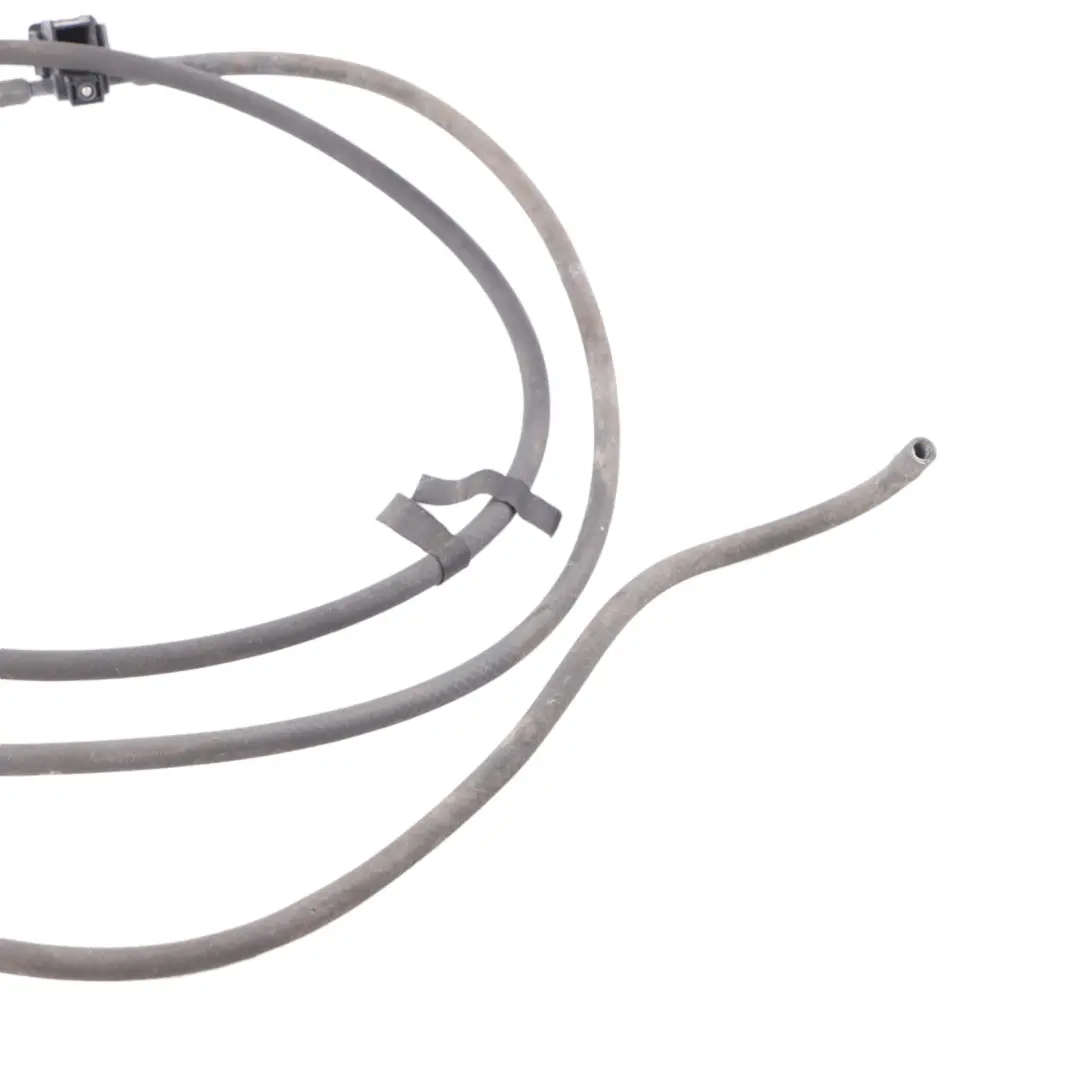 Windscreen Windshield Washer Spray Nozzle Jet to Mercedes W212 with Part number A2128601092 Mercedes W212 Windscreen Windshield Washer Spray Nozzle Jet - SKU rhd-A2128601092 - Part number A2128601092