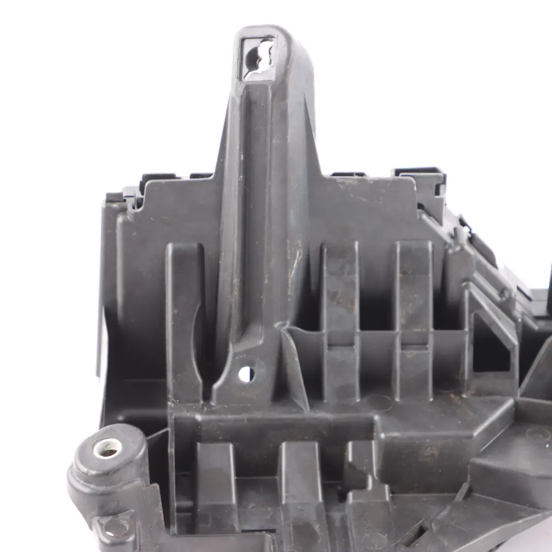 Fuse Box Mercedes X253 GLC 220d Engine Compartment Fuse Relay Module to with Part number A2535409715 Fuse Box Mercedes X253 GLC 220d Engine Compartment Fuse Relay Module - SKU rhd-A2535409715 - Part number A2535409715