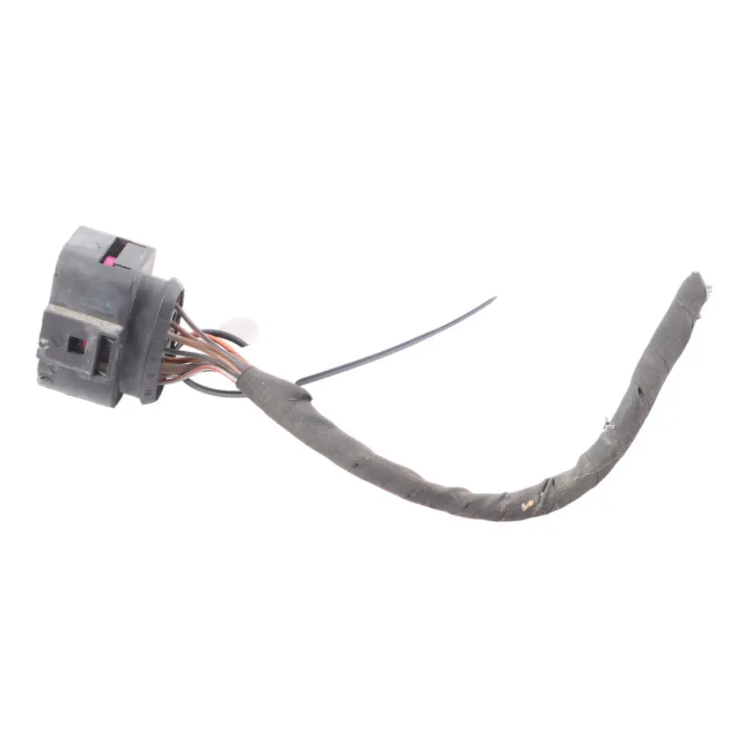 Headlight Front Right O/S Wiring Plug Cable to Mercedes Sprinter W906 with Part number A9068200461 Mercedes Sprinter W906 Headlight Front Right O/S Wiring Plug Cable - SKU rhd-A9068200461-2 - Part number A9068200461