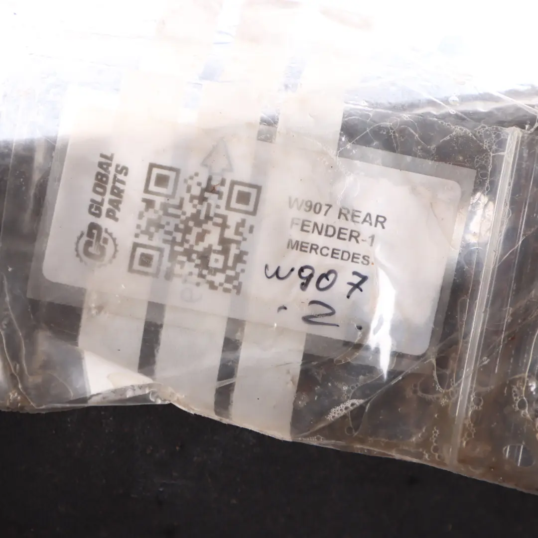 Osłona Nadkole Błotnika Tył W907 do Mercedes Sprinter o numerze W907 REAR FENDER Mercedes Sprinter Osłona Nadkole Błotnika Tył W907 - SKU W907-REAR-FENDER - Numer Części W907 REAR FENDER