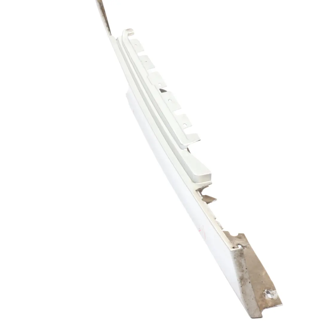 BMW 1 E81 Nakładka próg prawy titansilber 354 - SKU 0036142-TS - Numer Części 51770036142