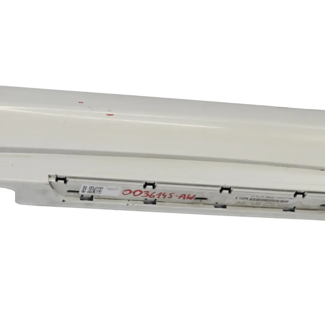BMW E87 LCI Bas de Porte Couverture Seuil A Gauche Blanc des Alpes 3 - SKU 0036145-AW - Numéro de pièce 51770036145
