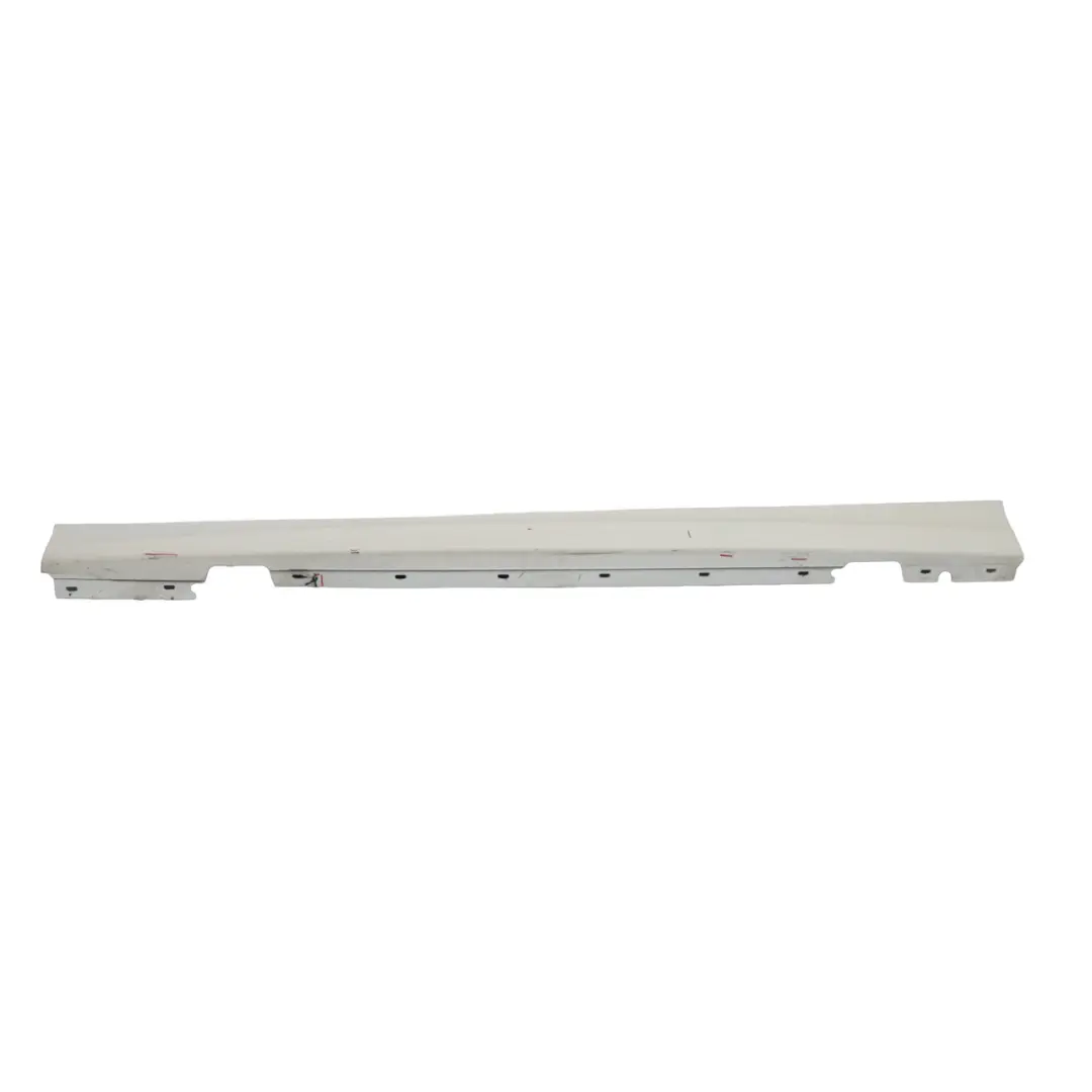 BMW E87 LCI Bas de Porte Couverture Seuil A Gauche Blanc des Alpes 3 - SKU 0036145-AW - Numéro de pièce 51770036145