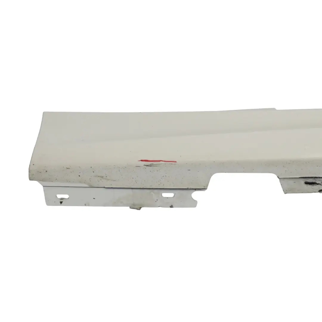 BMW E87 LCI Bas de Porte Couverture Seuil A Gauche Blanc des Alpes 3 - SKU 0036145-AW - Numéro de pièce 51770036145