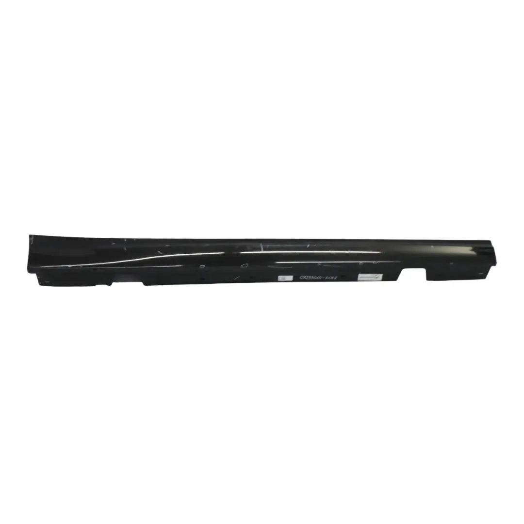 Faja de umbral lateral derecho 2 Negro para BMW 3 2 E90N E90 E91 LCI con número de pieza 0037060 BMW 3 2 E90N E90 E91 LCI Faja de umbral lateral derecho 2 Negro - SKU 0037060-SCH2 - Número de pieza 0037060