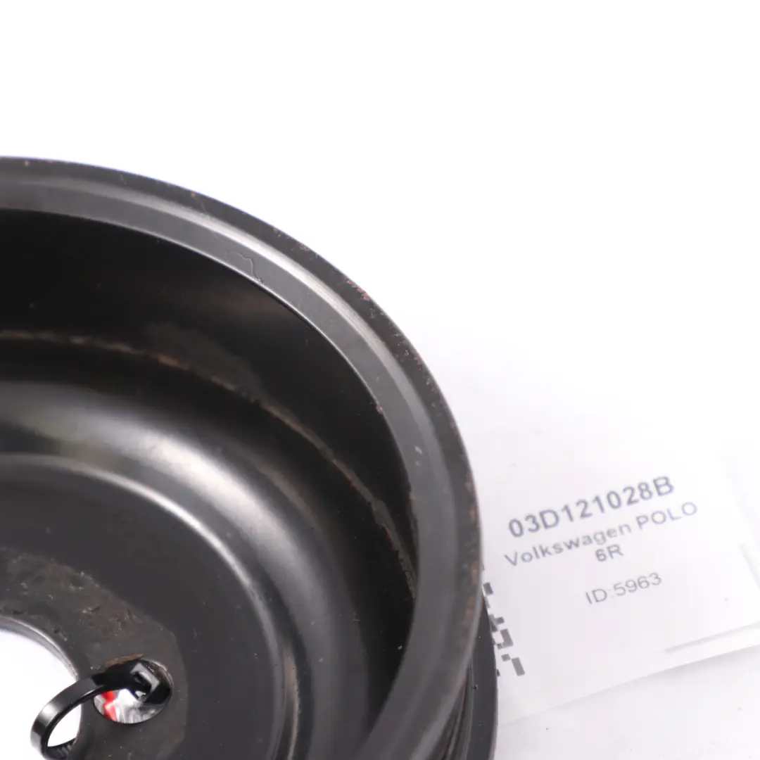 Volkswagen VW Polo 6R Koło Pasowe Pompy Wody Kółko - SKU 03D121028B - Numer Części 03D121028B