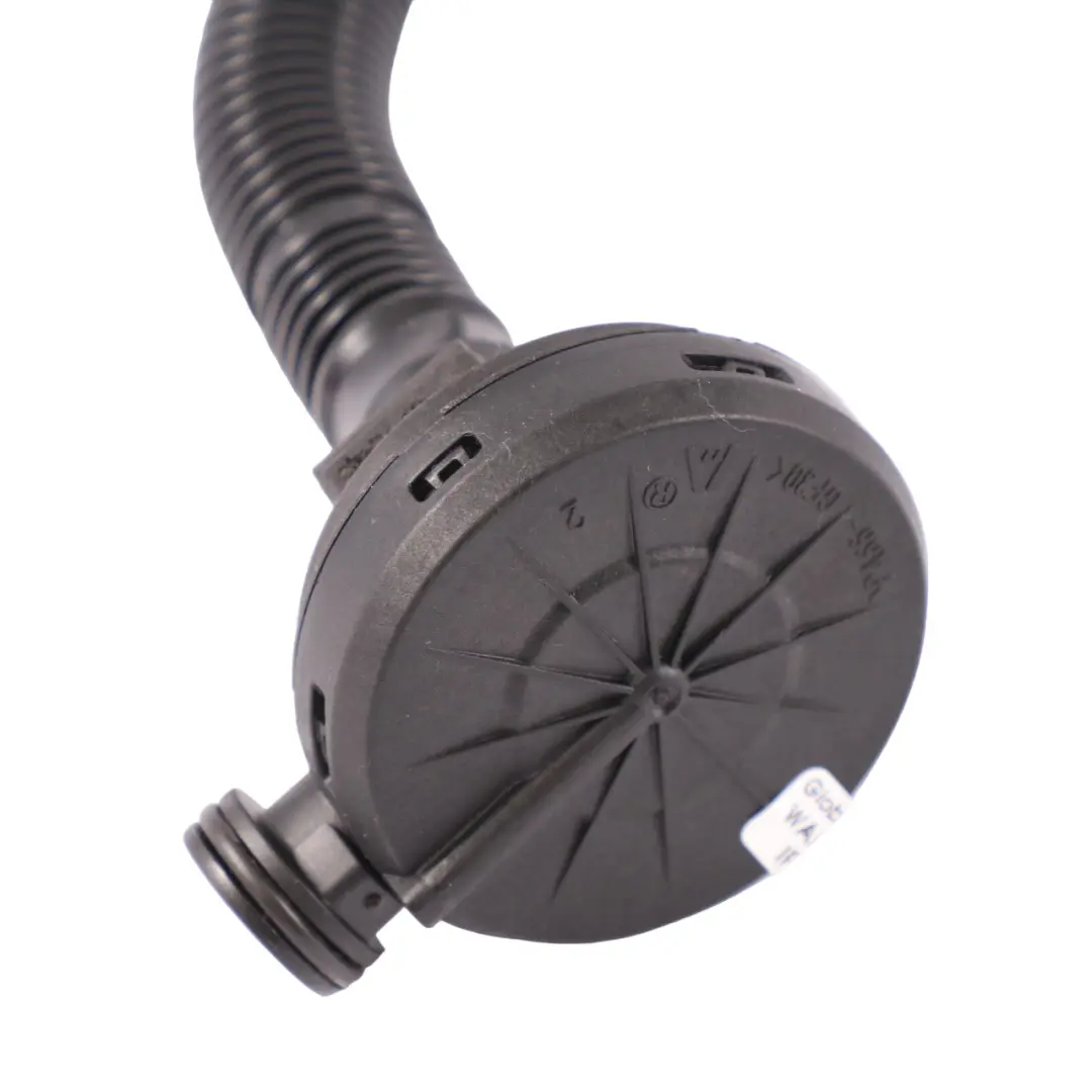 Tuyau de purge du carter moteur pour Volkswagen VW Polo 6R à propos du numéro de pièce 03E103765C Volkswagen VW Polo 6R Tuyau de purge du carter moteur - SKU 03E103765C - Numéro de pièce 03E103765C