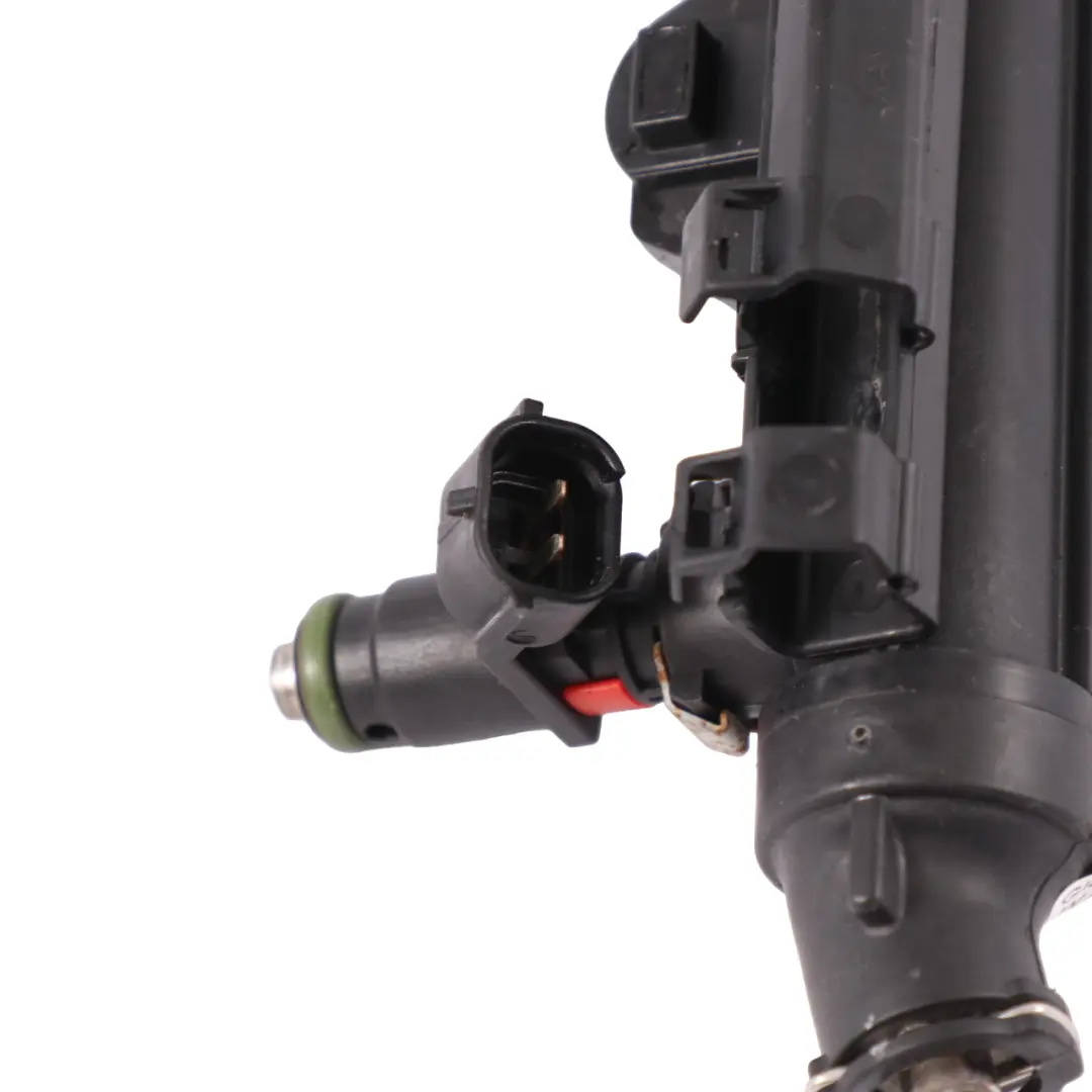 VW Volkswagen Polo 6R 1.2 CGPB Gasolina Inyector Rail Pipe - SKU 03E133320A - Número de pieza 03E133320A