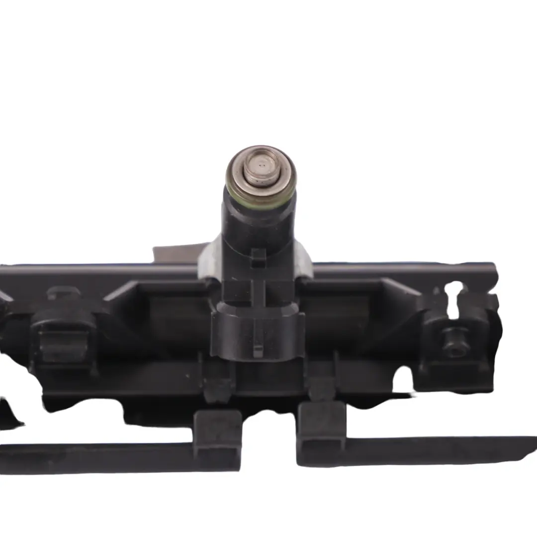 VW Volkswagen Polo 6R 1.2 CGPB Gasolina Inyector Rail Pipe - SKU 03E133320A - Número de pieza 03E133320A