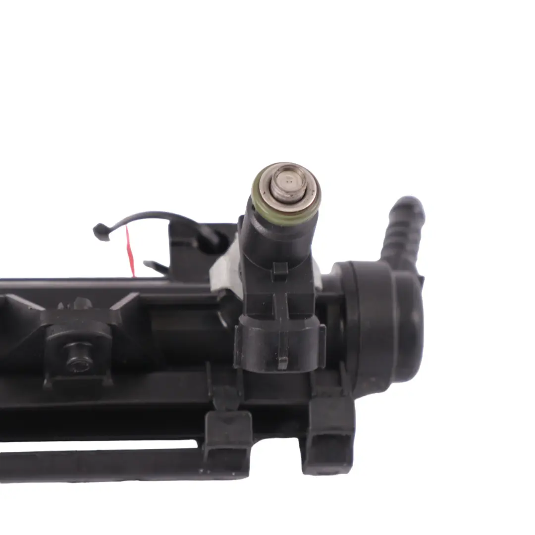 VW Volkswagen Polo 6R 1.2 CGPB Gasolina Inyector Rail Pipe - SKU 03E133320A - Número de pieza 03E133320A