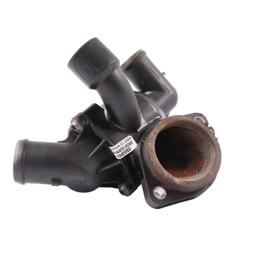 CAY Boîtier thermostat refroidissement Volkswagen Golf Caddy 1.6 TDI - SKU 03L121111R - Numéro de pièce 03L121111R