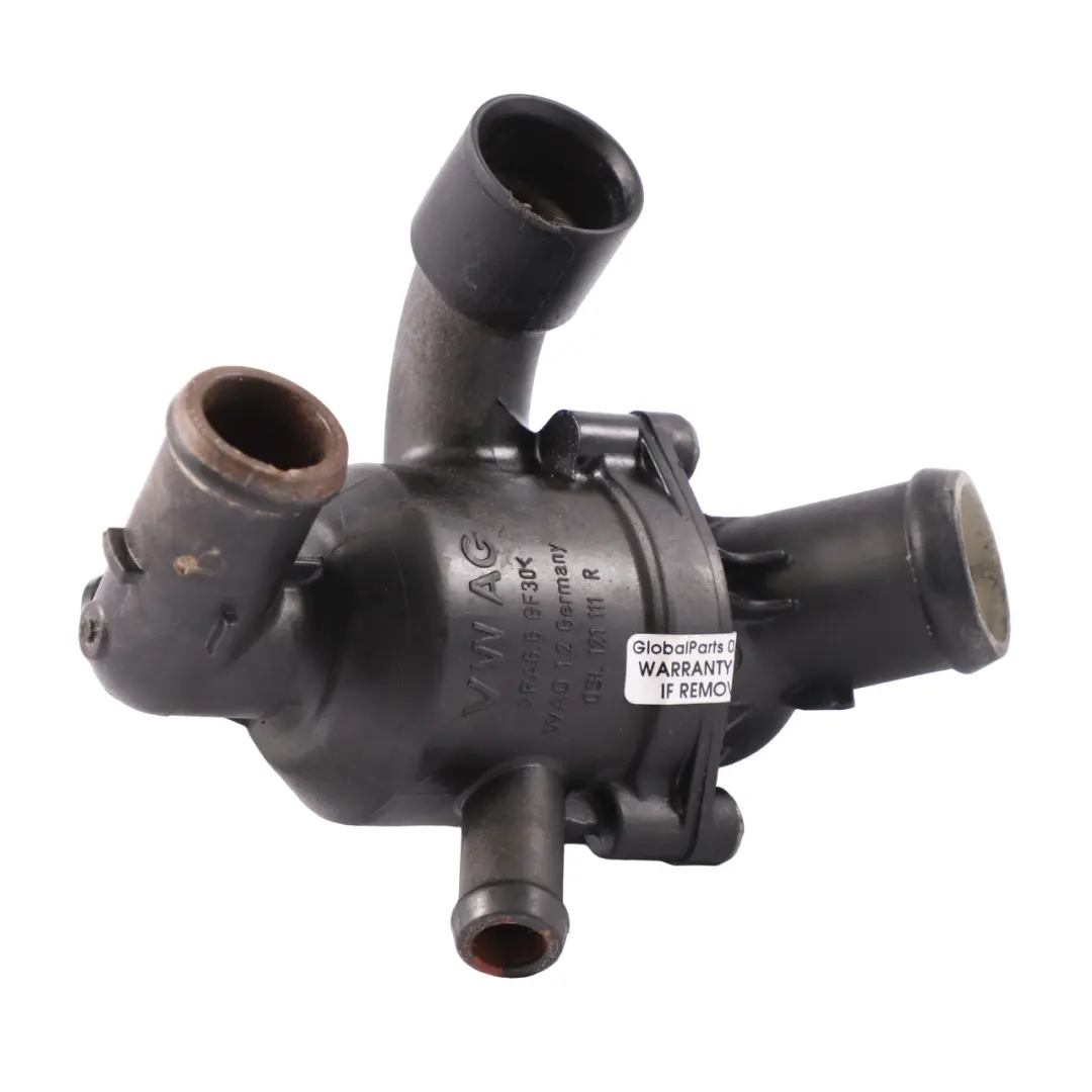CAY Obudowa Termostatu do Volkswagen Golf Caddy 1.6 TDI o numerze 03L121111R Volkswagen Golf Caddy 1.6 TDI CAY Obudowa Termostatu - SKU 03L121111R - Numer Części 03L121111R