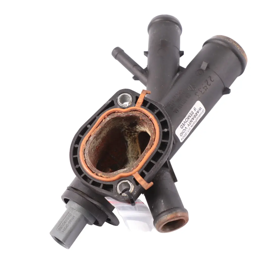 Mk6 Caddy 1.6 TDI Tuyau refroidissement l'eau moteur pour Volkswagen Golf à propos du numéro de pièce 03L121131AA Volkswagen Golf Mk6 Caddy 1.6 TDI Tuyau refroidissement l'eau moteur - SKU 03L121131AA - Numéro de pièce 03L121131AA