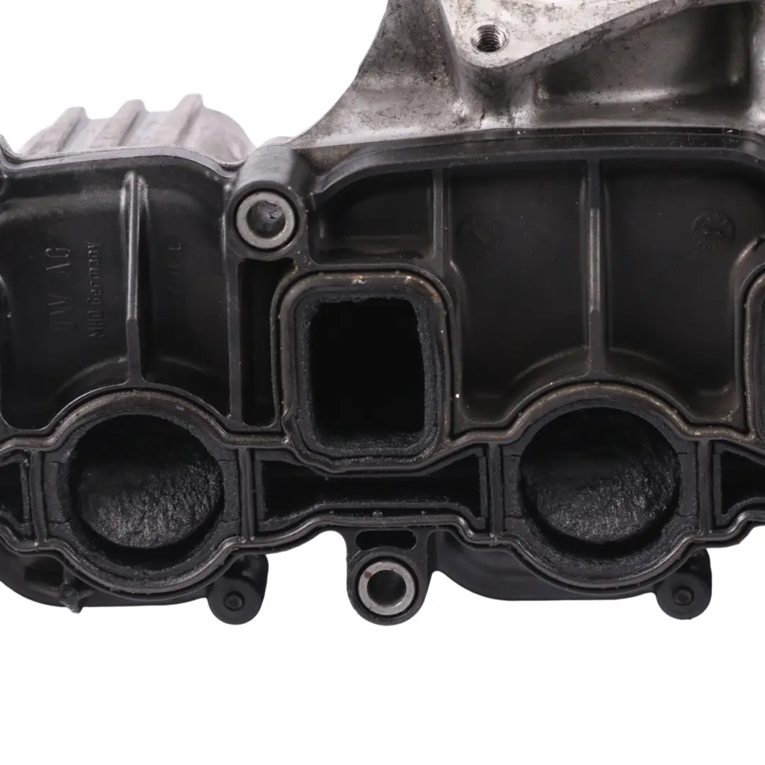 Kolektor Ssący Dolotowy do VW Volkswagen Tiguan 2.0 TDI Diesel o numerze 03L129711E VW Volkswagen Tiguan 2.0 TDI Diesel Kolektor Ssący Dolotowy - SKU 03L129711E - Numer Części 03L129711E
