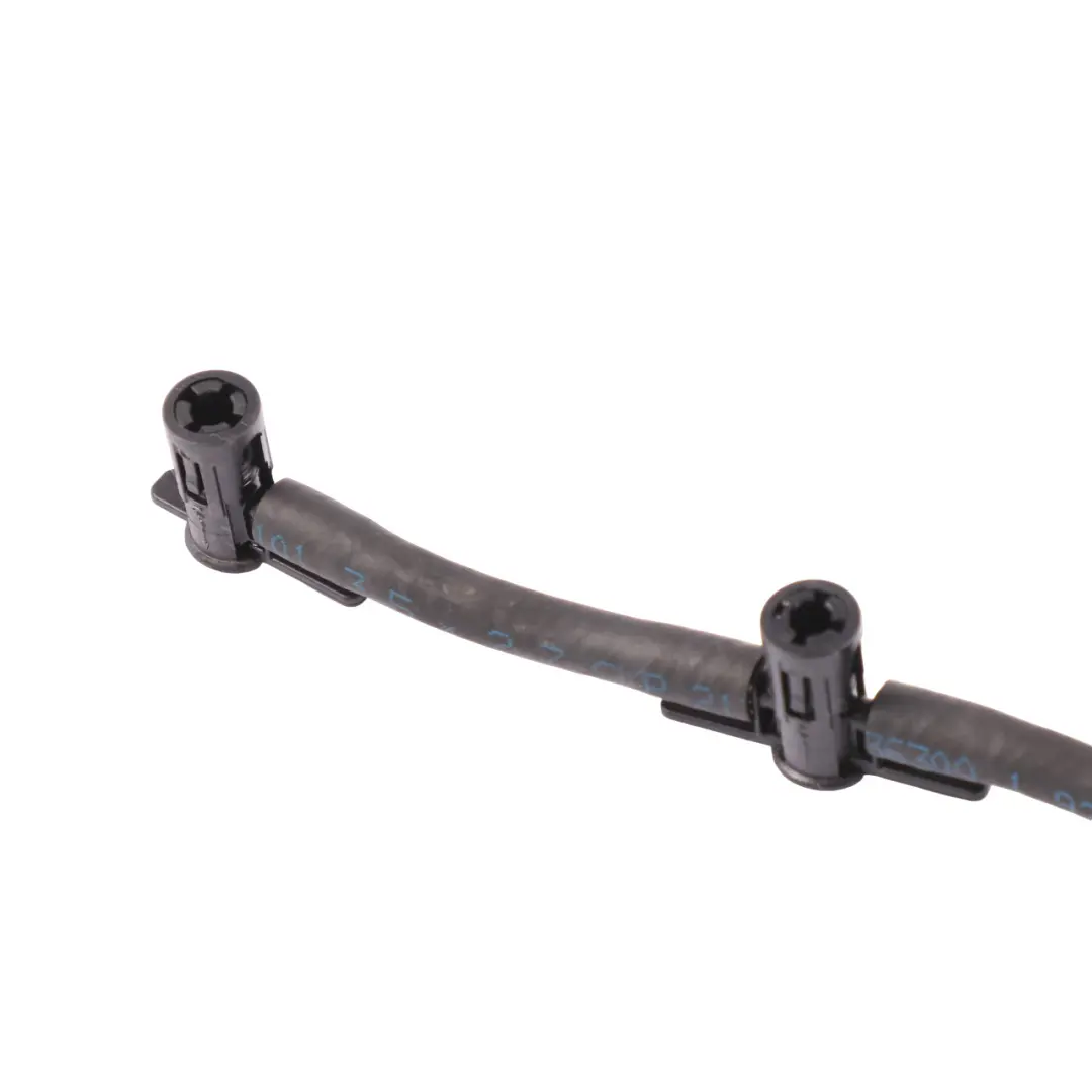 Tubo combustible Tubo retorno Manguera Inyector para Volkswagen Tiguan 5N con número de pieza 03L130235K Volkswagen Tiguan 5N Tubo combustible Tubo retorno Manguera Inyector - SKU 03L130235K - Número de pieza 03L130235K