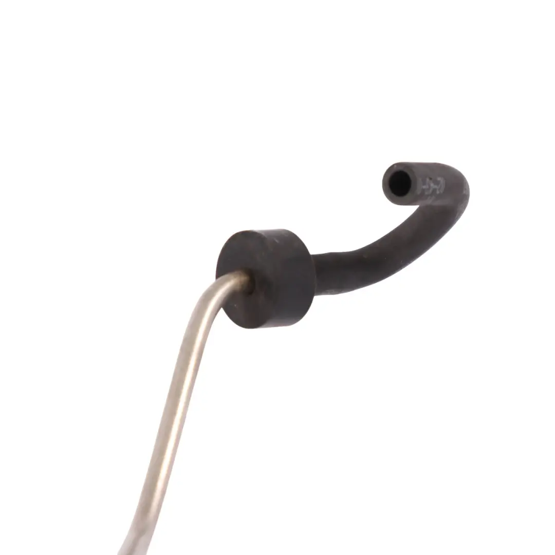 Enfriador Tubo Vacío Manguera Conector para Volkswagen Tiguan 2.0 TDI EGR con número de pieza 03L131605H Volkswagen Tiguan 2.0 TDI EGR Enfriador Tubo Vacío Manguera Conector - SKU 03L131605H - Número de pieza 03L131605H