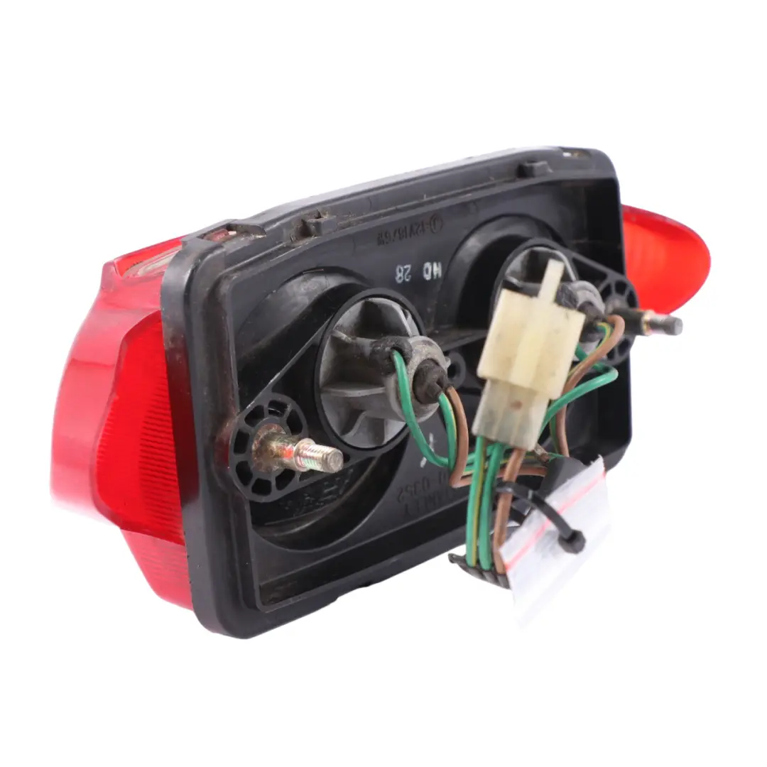 Pantheon 125 Fanale Lampada Gruppo ottico posteriore per Honda con numero di parte 040-0352 Honda Pantheon 125 Fanale Lampada Gruppo ottico posteriore - SKU 040-0352 - Numero di parte 040-0352