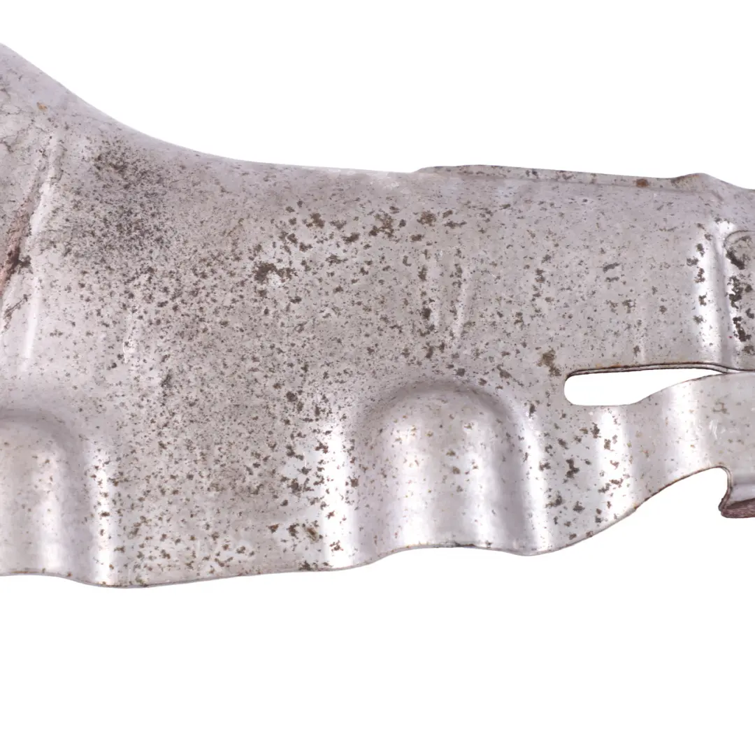 Bouclier thermique d'échappement pour Opel Vivaro Renault Trafic 1.6 DCI à propos du numéro de pièce 140133244R Opel Vivaro Renault Trafic 1.6 DCI Bouclier thermique d'échappement - SKU 140133244R - Numéro de pièce 140133244R