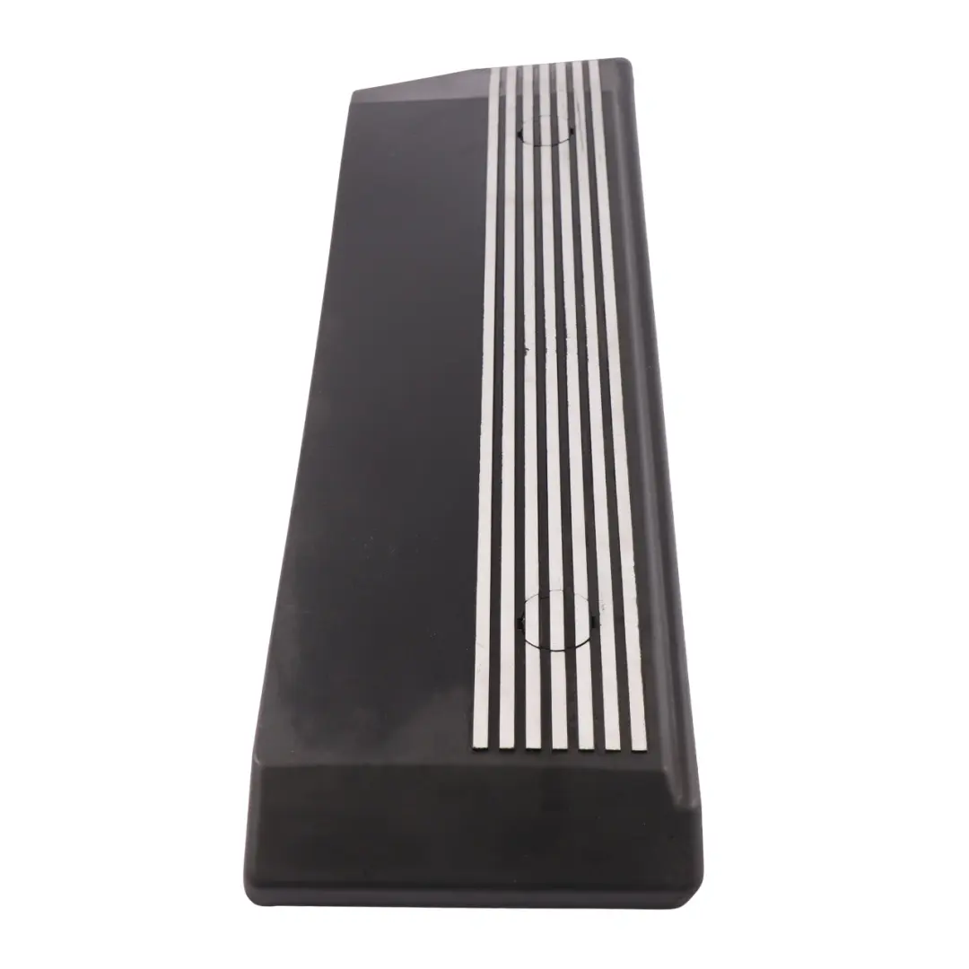  Couvercle moteur BMW E38 E39 E53 E65 E66 E85 Panneau garniture essence - SKU 1435950-1 - Numéro de pièce 1435950