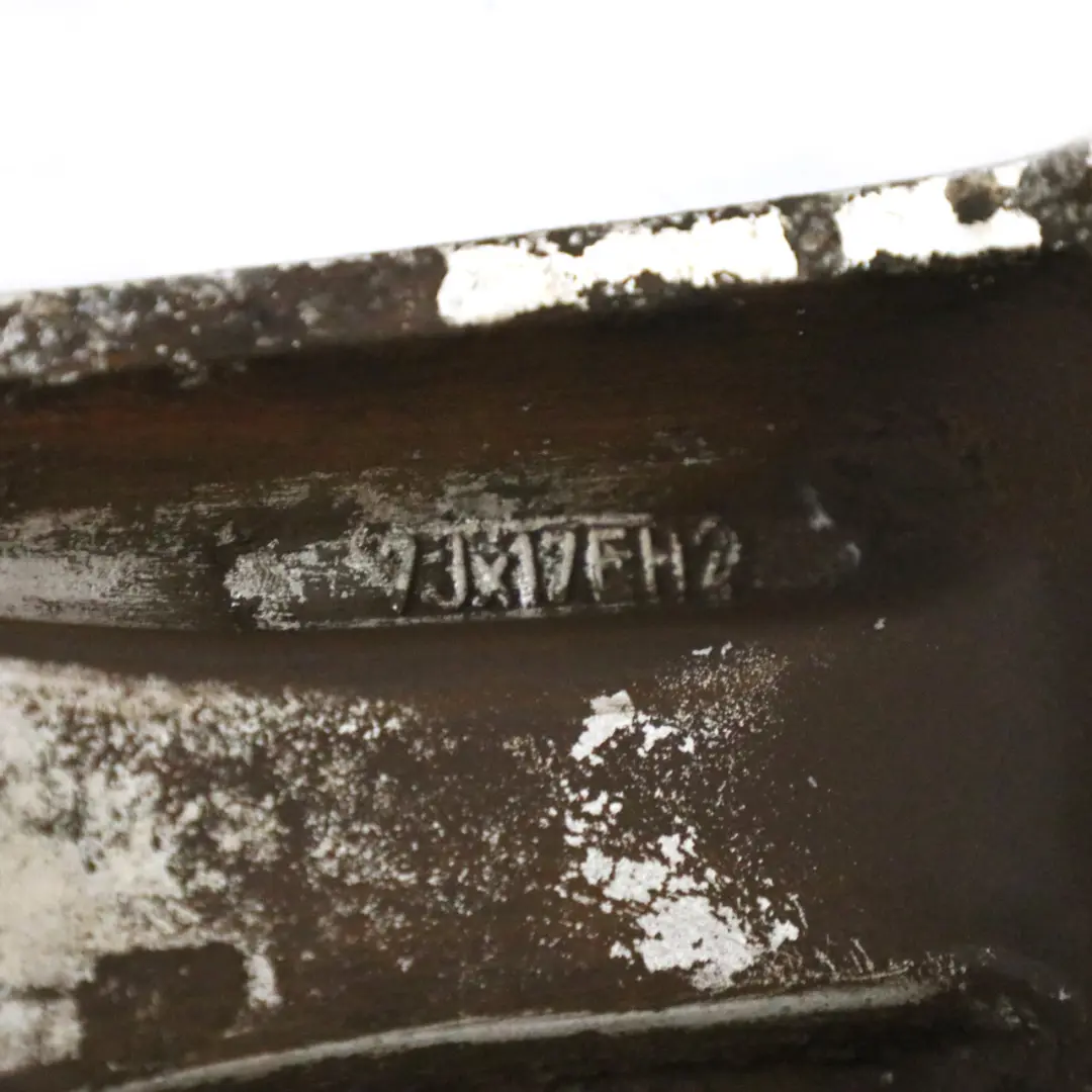 Leichtmetallfelge 17" ET:48 7J S-Speiche 85 für Mini Cooper R50 R55 R56 R58 R59 mit Teilenummer 1512352 Mini Cooper R50 R55 R56 R58 R59 Leichtmetallfelge 17" ET:48 7J S-Speiche 85 - SKU 1512352 - Teilenummer 1512352