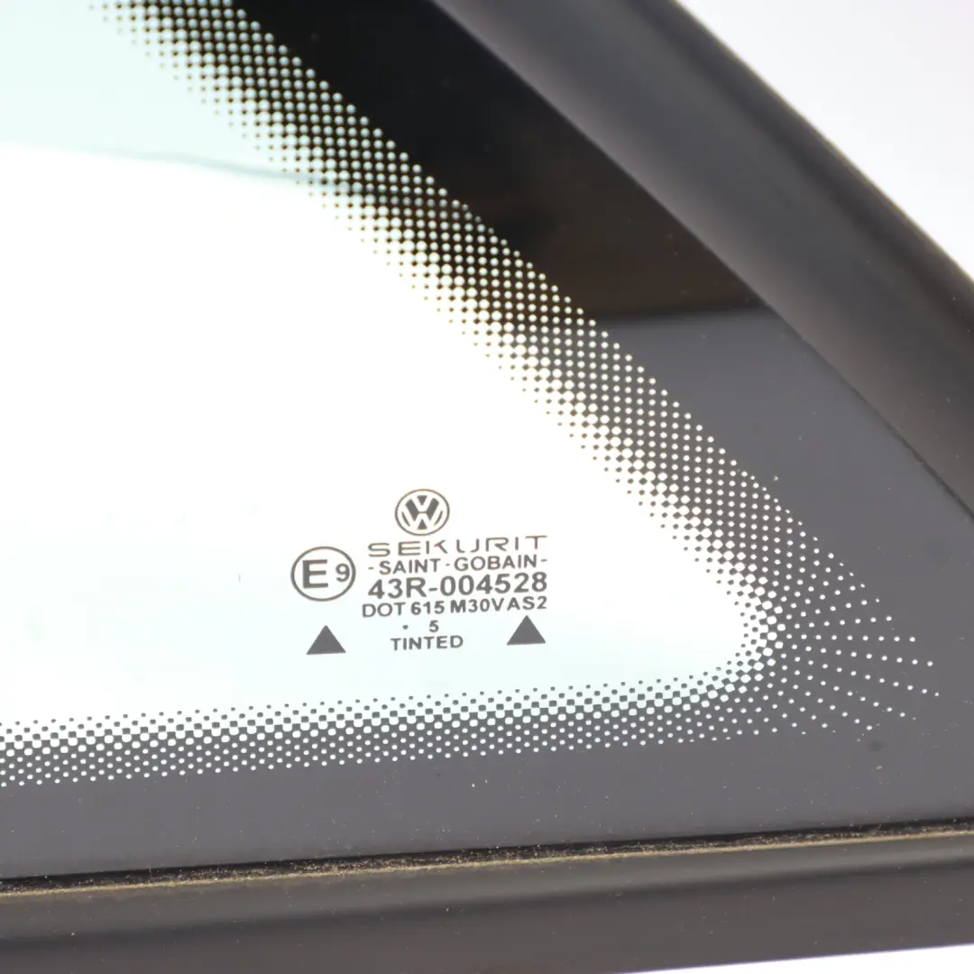 Quarter Window Glass Door Rear Left N/S AS2 to Volkswagen New Beetle with Part number 1C0845041G Volkswagen New Beetle Quarter Window Glass Door Rear Left N/S AS2 - SKU 1C0845041G - Part number 1C0845041G