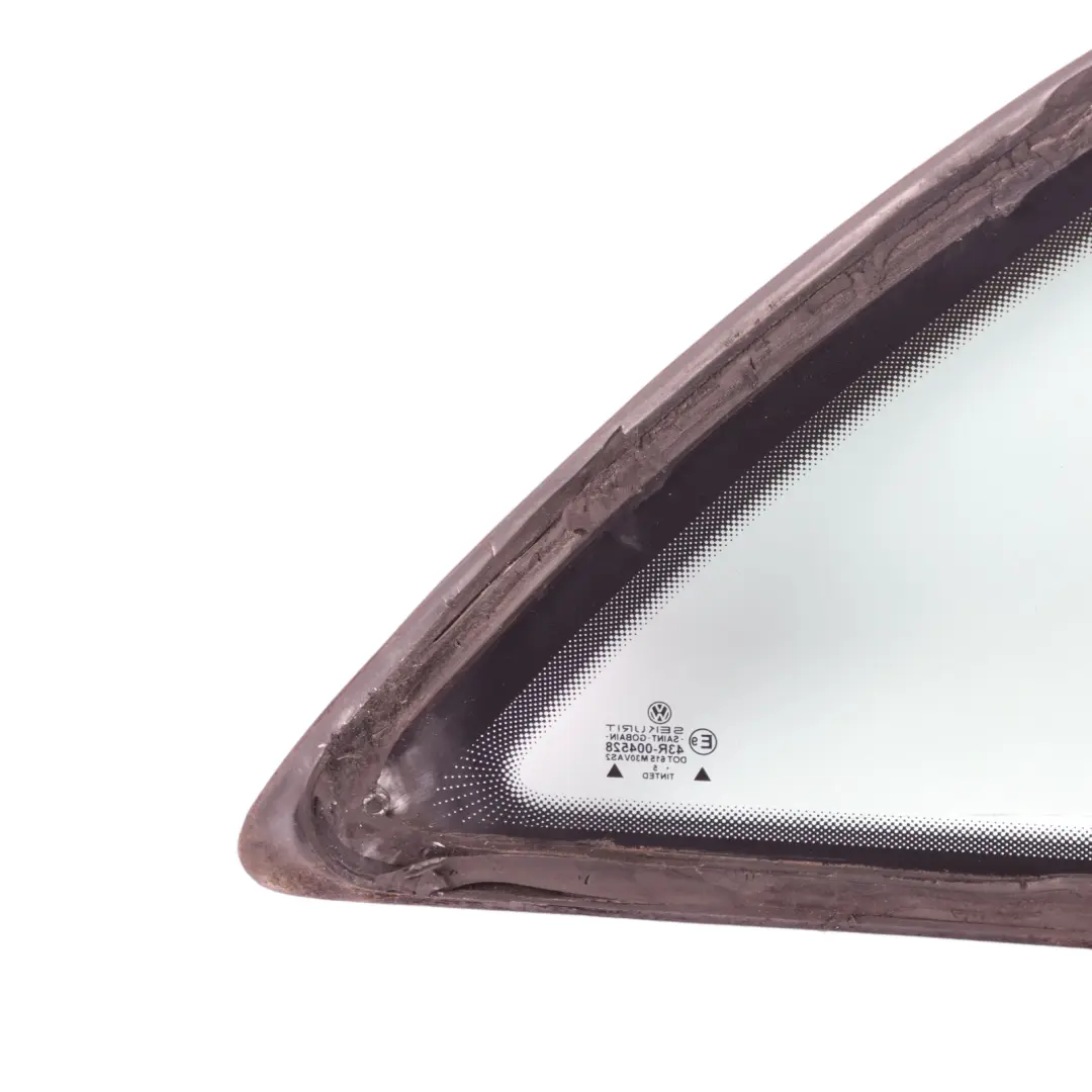 Quarter Window Glass Door Rear Left N/S AS2 to Volkswagen New Beetle with Part number 1C0845041G Volkswagen New Beetle Quarter Window Glass Door Rear Left N/S AS2 - SKU 1C0845041G - Part number 1C0845041G