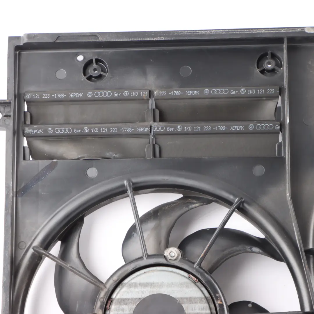 Skoda Octavia II Motor radiador ventilador líquido refrigerante - SKU 1K0121205AD - Número de pieza 1K0121205AD