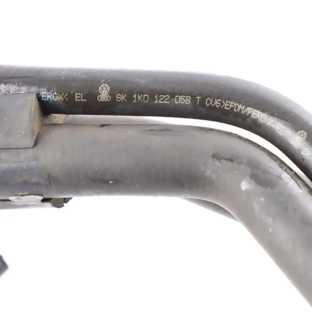 6J Refrigeración del motor Tubo manguera del radiador para Seat Ibiza con número de pieza 1K0122058T Seat Ibiza 6J Refrigeración del motor Tubo manguera del radiador - SKU 1K0122058T - Número de pieza 1K0122058T