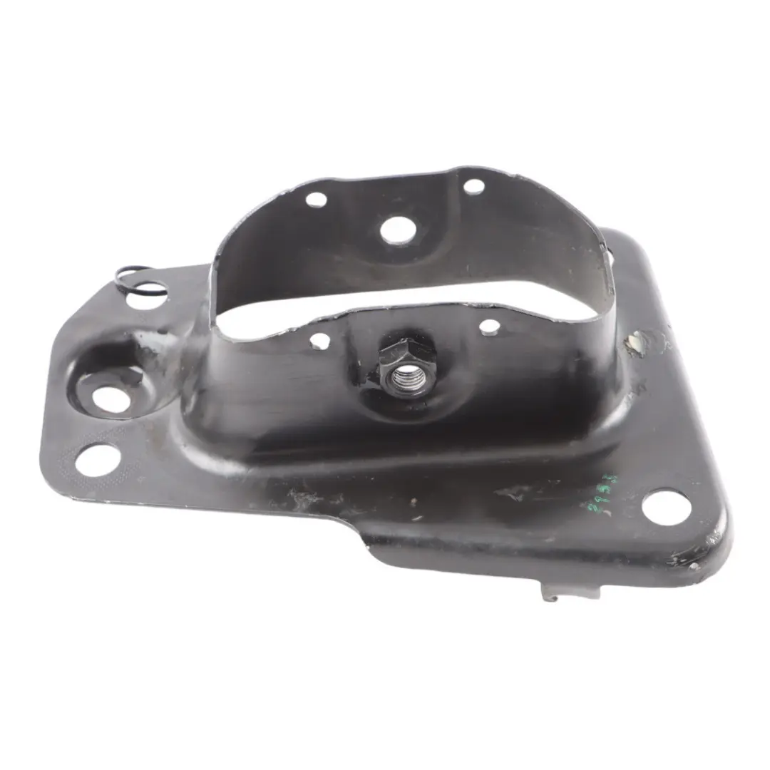 Halterung Längslenker Hinterachse für Audi A3 V8 mit Teilenummer 1K0505130L Audi A3 V8 Halterung Längslenker Hinterachse - SKU 1K0505130L - Teilenummer 1K0505130L