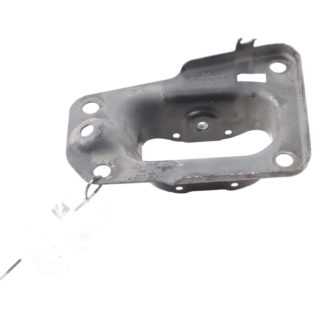 Audi A3 V8 Support de bras oscillant essieu arrière - SKU 1K0505130L - Numéro de pièce 1K0505130L