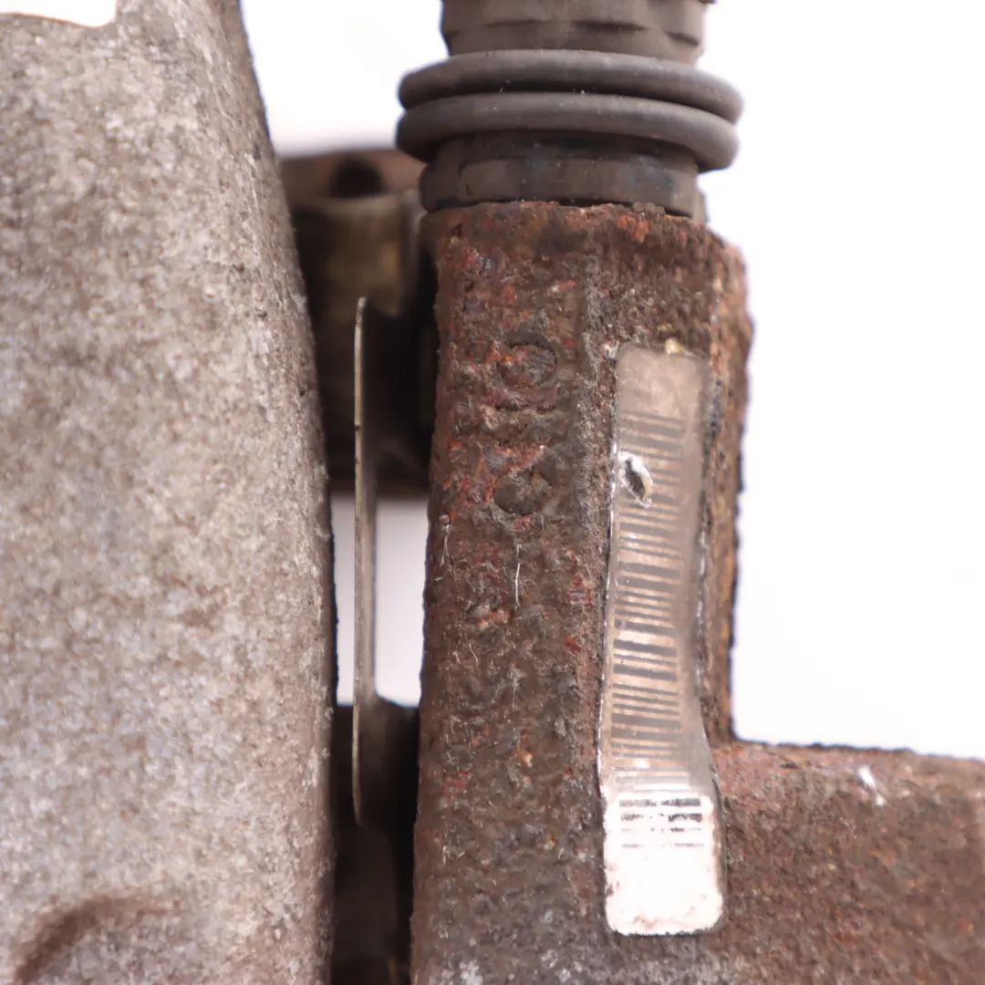 Bremssattel Vorne Rechts Bremseinheit Bremssattel für Skoda Octavia II mit Teilenummer 1K0615424M Skoda Octavia II Bremssattel Vorne Rechts Bremseinheit Bremssattel - SKU 1K0615424M - Teilenummer 1K0615424M