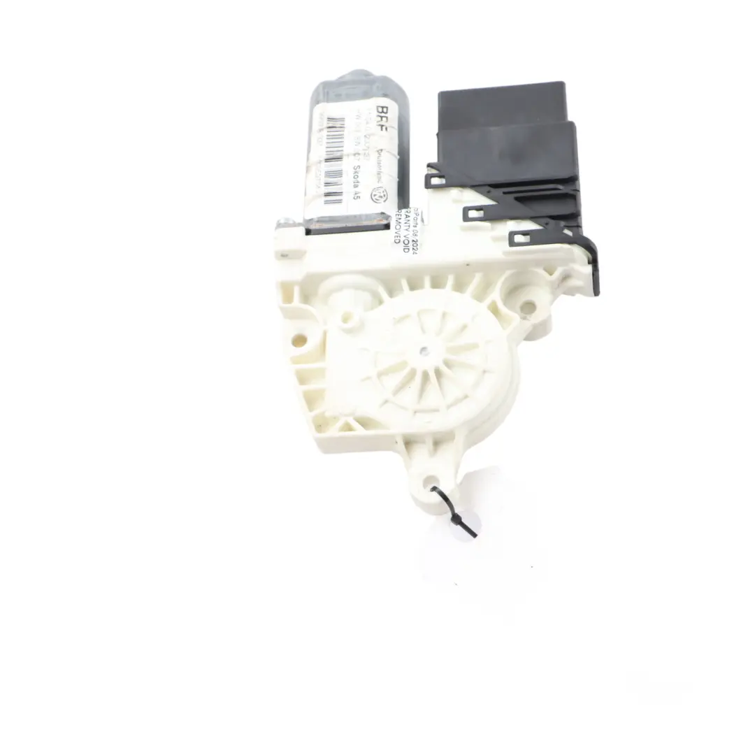 Fensterheber Regulator Motor hinten rechts für Skoda Octavia II mit Teilenummer 1K0959704J Skoda Octavia II Fensterheber Regulator Motor hinten rechts - SKU 1K0959704J - Teilenummer 1K0959704J