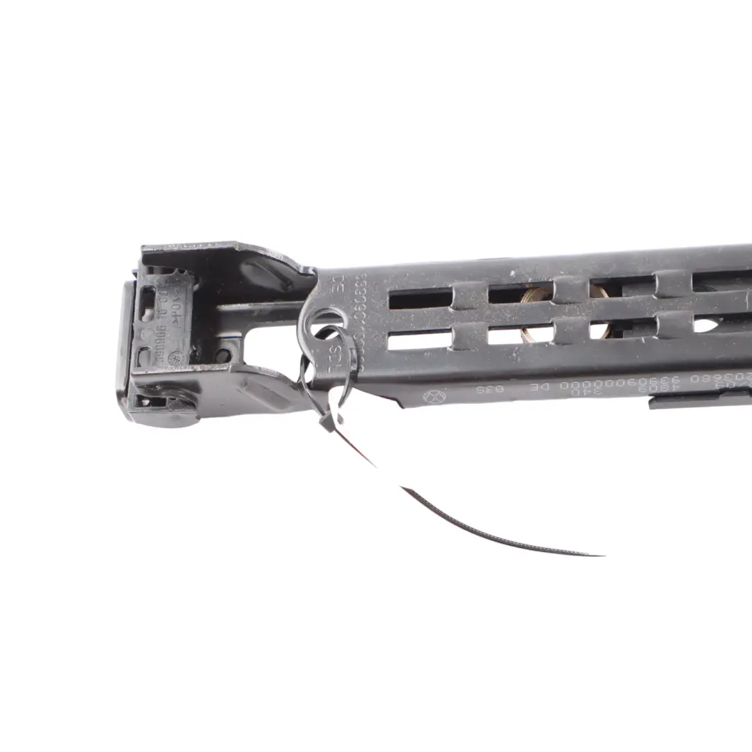 Skoda Octavia II Sitzgurtversteller Sitzgurthöhenversteller Vorne - SKU 1T0857819B - Teilenummer 1T0857819B