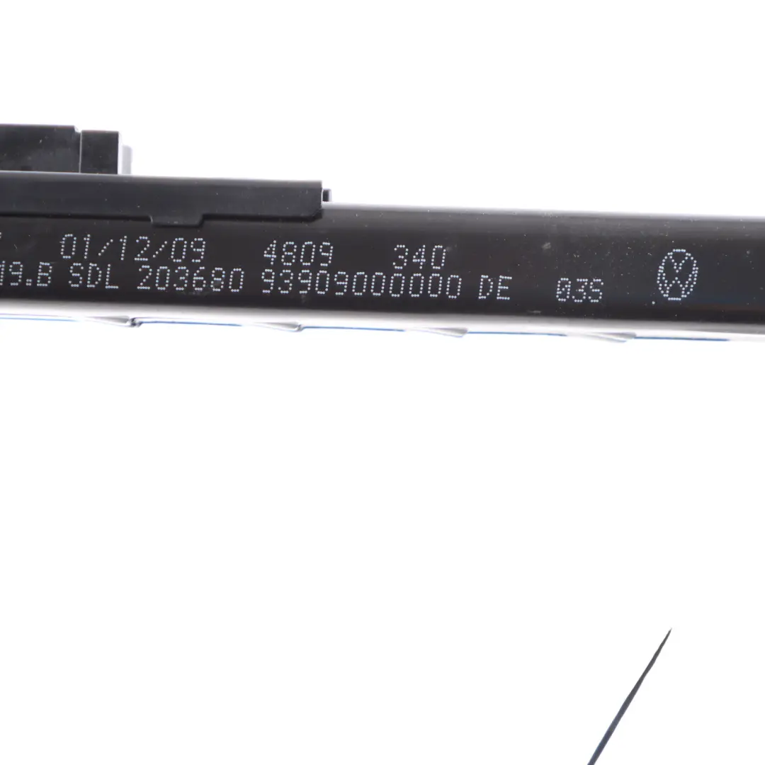 Skoda Octavia II Sitzgurtversteller Sitzgurthöhenversteller Vorne - SKU 1T0857819B - Teilenummer 1T0857819B