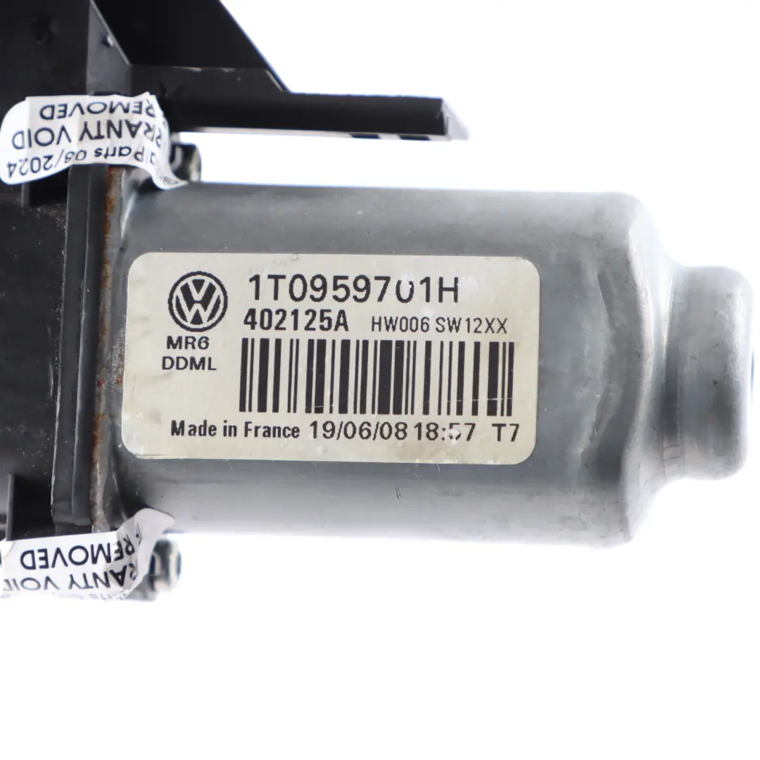 Window Lifter Motor Control Unit Front Right O/S to Skoda Octavia II with Part number 1T0959701H Skoda Octavia II Window Lifter Motor Control Unit Front Right O/S - SKU 1T0959701H - Part number 1T0959701H