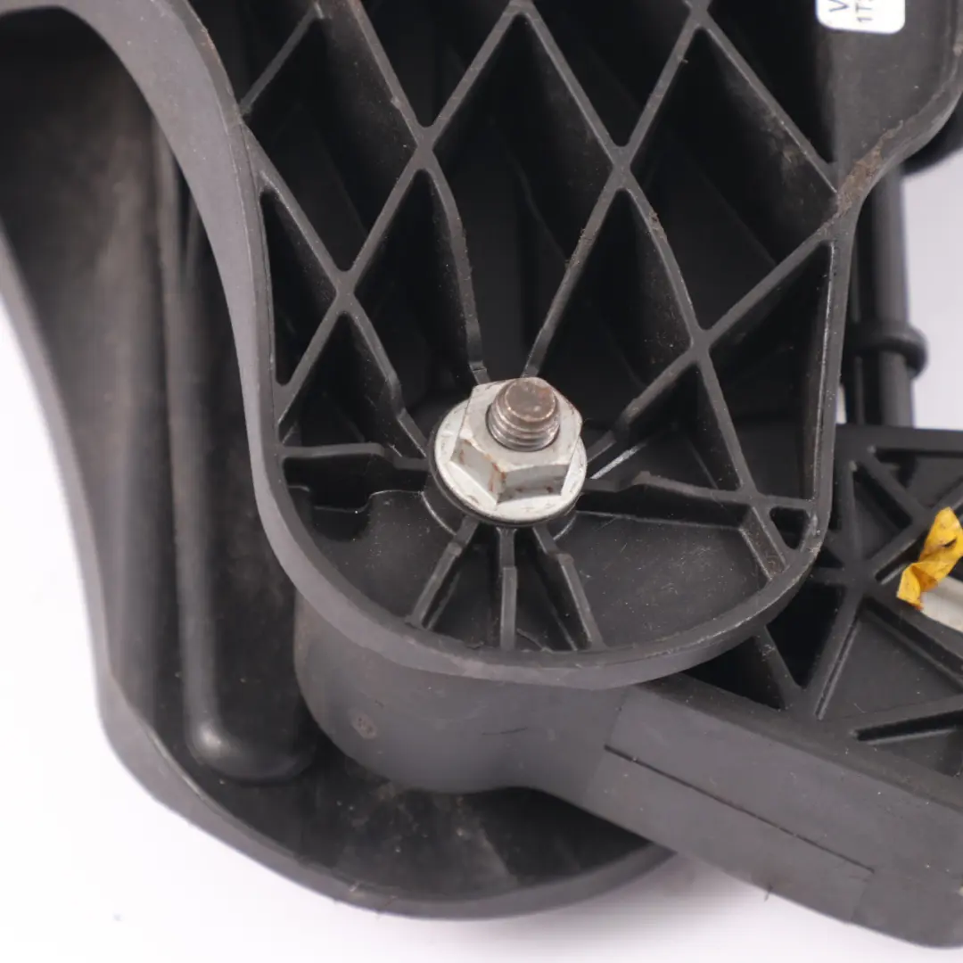 Volkswagen Caddy Clutch Pedal Assembly Manual Speed Transmission - SKU 1T2721318E - Part number 1T2721318E