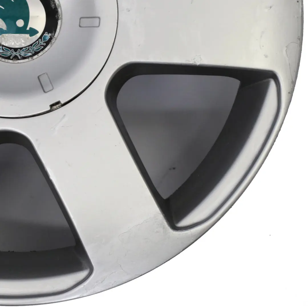 Silberne Leicht Metall Felge 6,5J 16" ET:50 für Skoda Octavia II mit Teilenummer 1Z0601025B Skoda Octavia II Silberne Leicht Metall Felge 6,5J 16" ET:50 - SKU 1Z0601025B-2 - Teilenummer 1Z0601025B